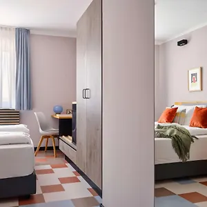 Отель Flemings Muenchen-schwabing Мюнхен