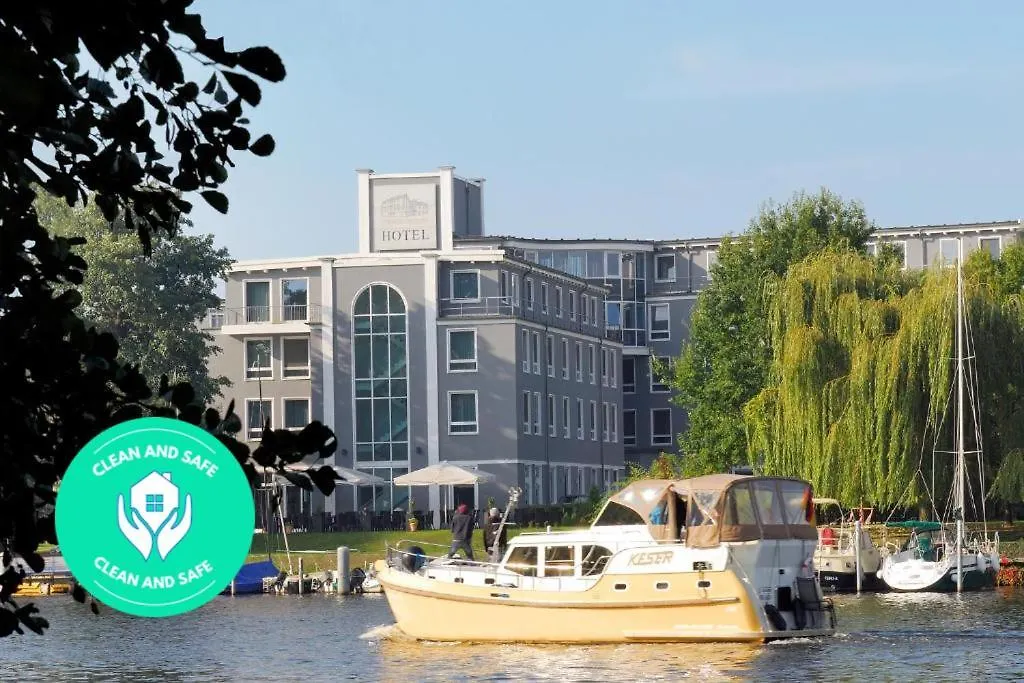 Hotel Am Schloss Koepenick By Golden Tulip location