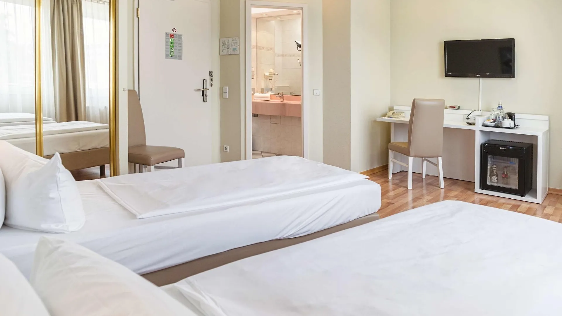 ***  Hotel Am Schloss Koepenick By Golden Tulip Berlin Germany