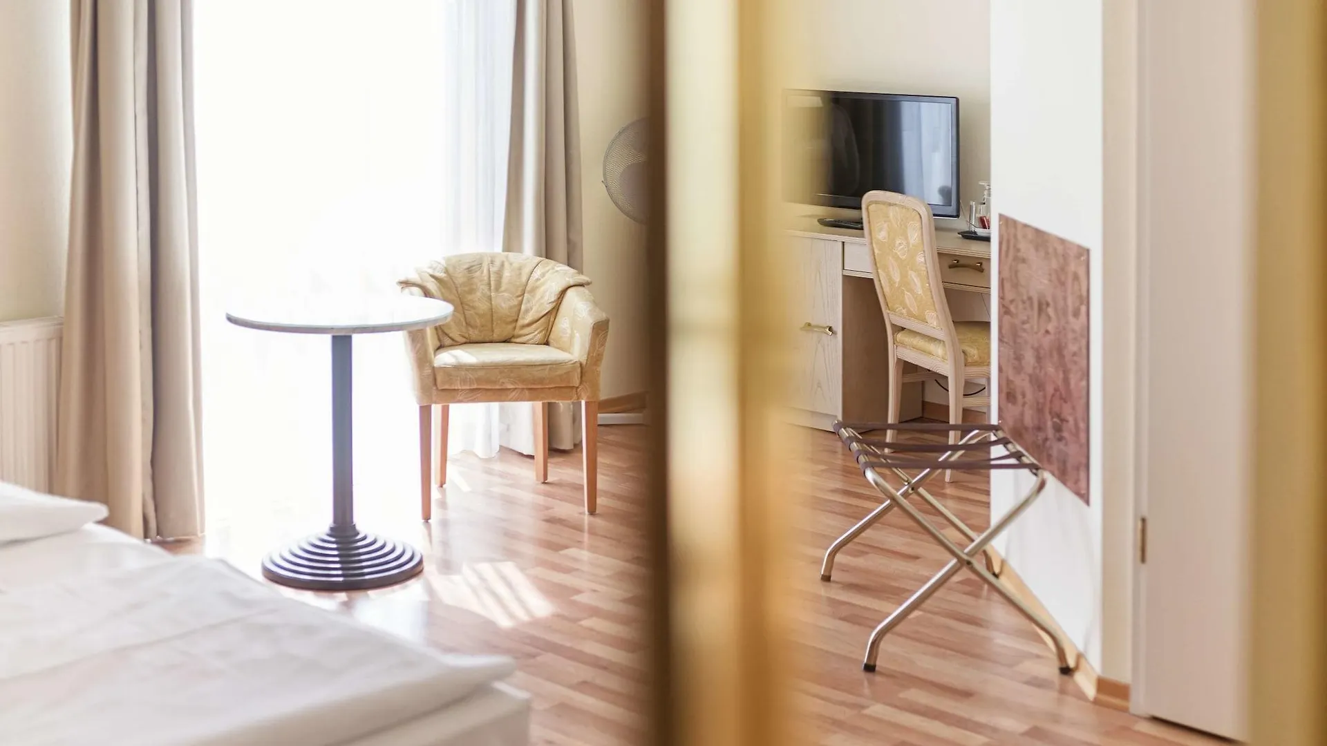 Hotel Am Schloss Koepenick By Golden Tulip Berlin