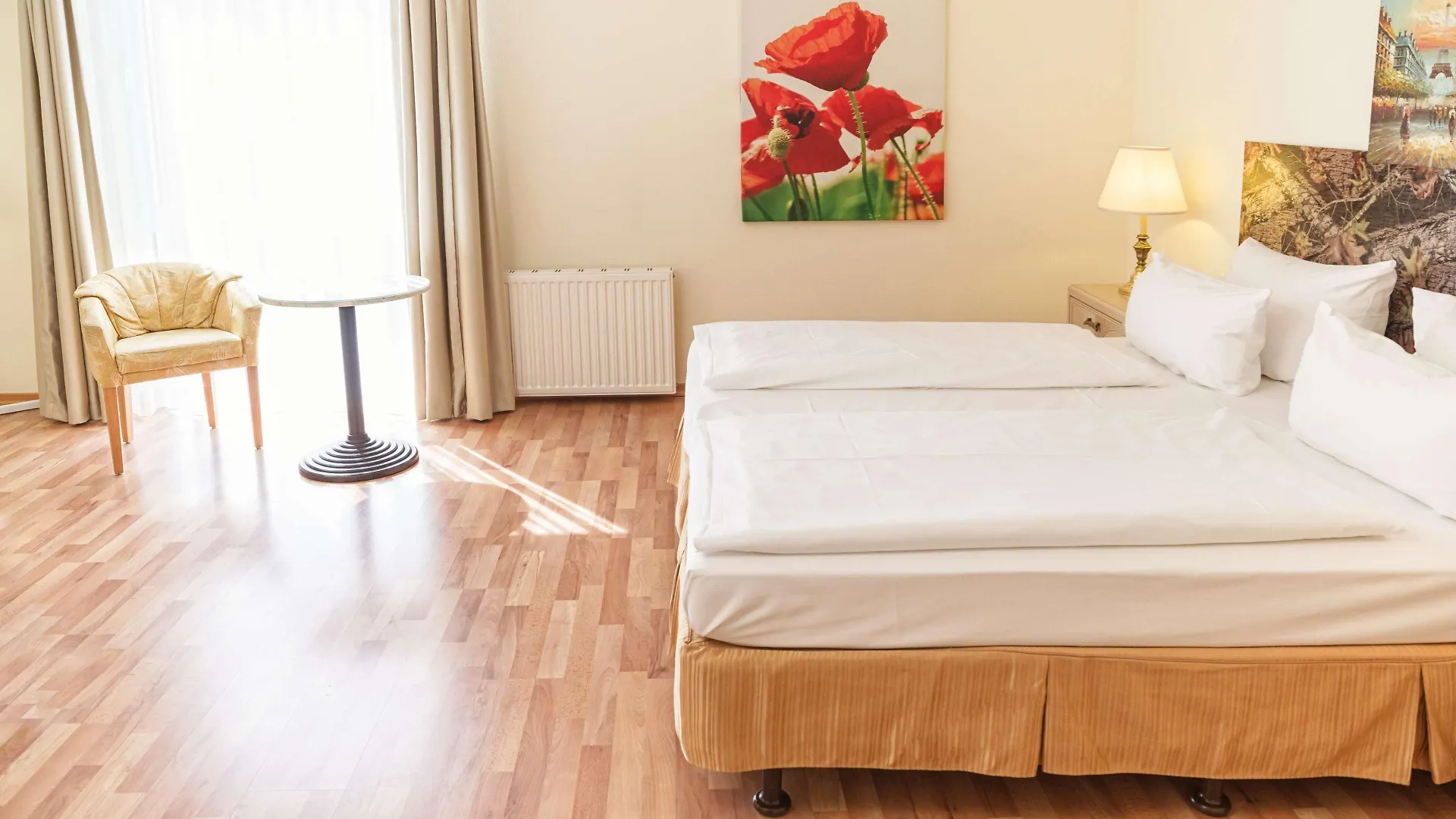 Hotel Am Schloss Koepenick By Golden Tulip Berlin Germany