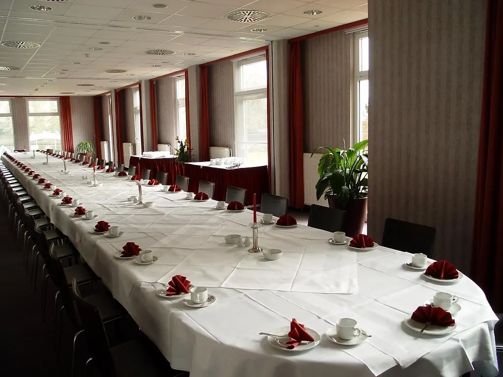 Hotel Am Schloss Koepenick By Golden Tulip Berlin