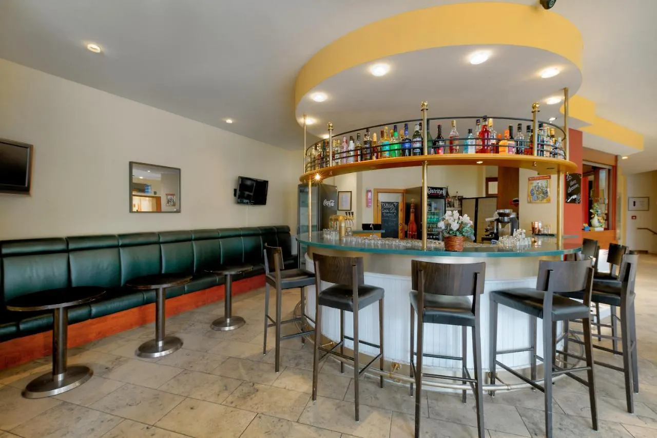 Hotel Am Schloss Koepenick By Golden Tulip Berlin