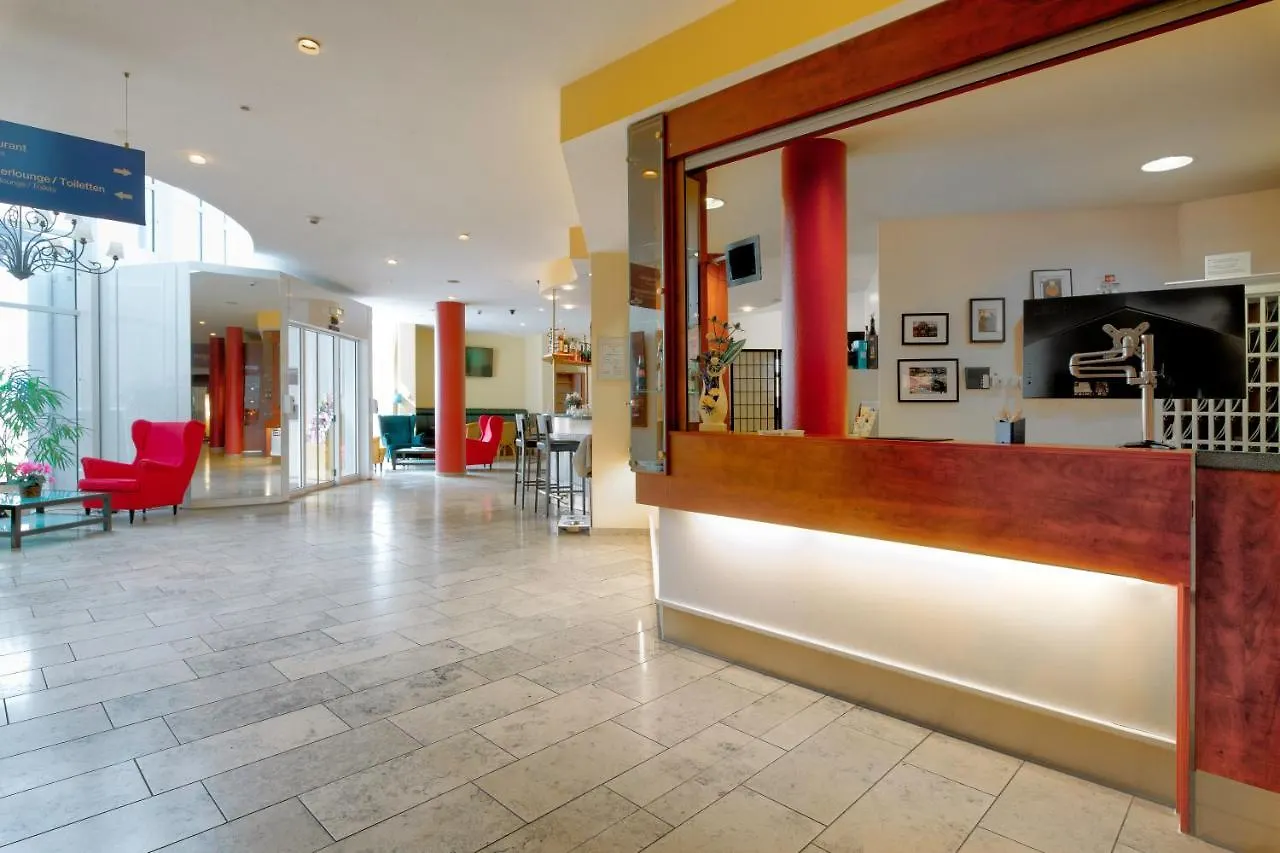Hotel Am Schloss Koepenick By Golden Tulip Berlin 3*,
